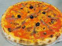 Plats et boissons du Livraison de pizzas La Pizz'Arrive Mauguio - n°5