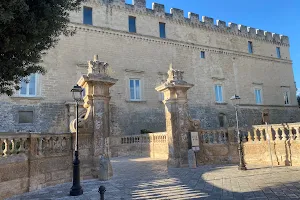 Castello di Francavilla Fontana image