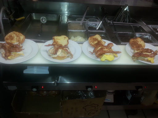 Sports Bar «Wild Bills Sports Saloon - Apple Valley», reviews and photos, 15020 Glazier Ave, Apple Valley, MN 55124, USA