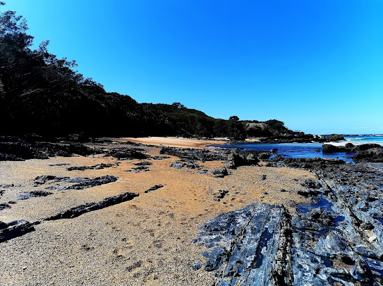 Minnie Water Back Beach