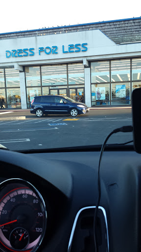 Clothing Store «Ross Dress for Less», reviews and photos, 640 Concar Dr, San Mateo, CA 94402, USA