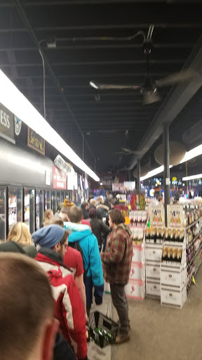 Liquor Store «Dinkytown Wine & Spirits», reviews and photos, 1412 5th St SE, Minneapolis, MN 55414, USA