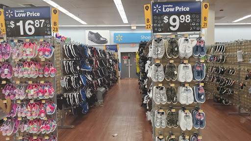 Discount Store «Walmart», reviews and photos, 650 Main Ave, Norwalk, CT 06851, USA