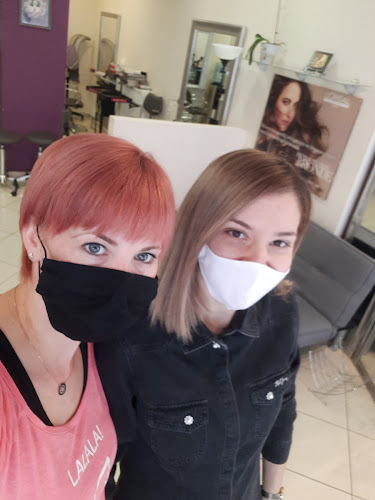 Prestige Rassia Kotsina - Κουρείο