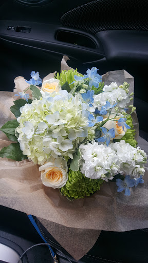 Florist «Cedar Grove Gardens», reviews and photos, 911 Adams St, Dorchester Center, MA 02124, USA