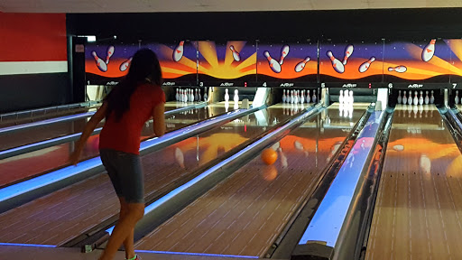 Bowling Alley «AMF Diamond Lanes», reviews and photos, 267 N Forest Blvd, Houston, TX 77090, USA