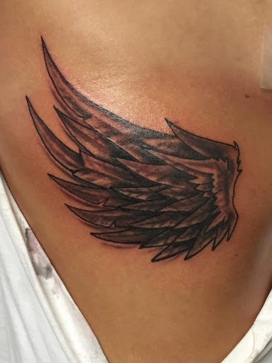 Tattoo Shop «Lucky Devil Tattoo Parlor», reviews and photos, 931 S Ridgewood Ave, Edgewater, FL 32132, USA