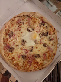 Plats et boissons du Pizzas à emporter Mario Pizza à Caylus - n°6