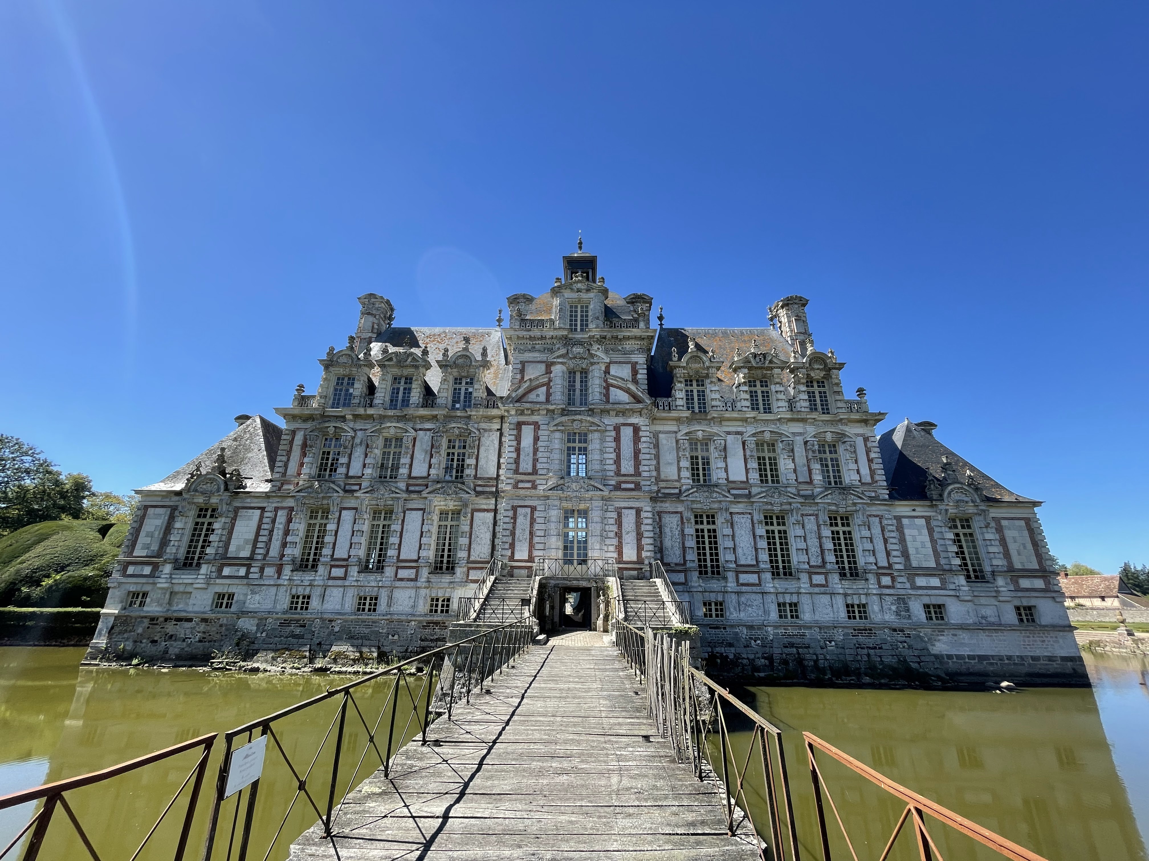 Photo n° 11 de l'avis de PZT.N fait le 26/08/2023 à 17:32