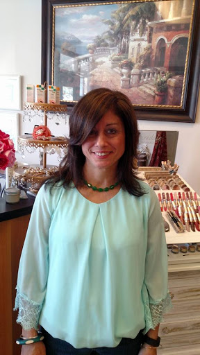 Day Spa «Luxury Salon & Spa», reviews and photos, 466 S Atlanta St, Roswell, GA 30075, USA