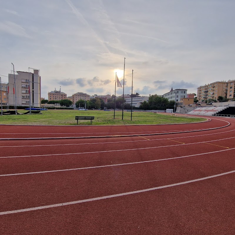 VILLA GENTILE campo di atletica leggera