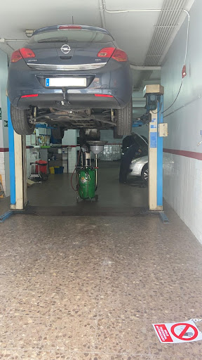 Talleres Bañez en El Prat de Llobregat, Barcelona