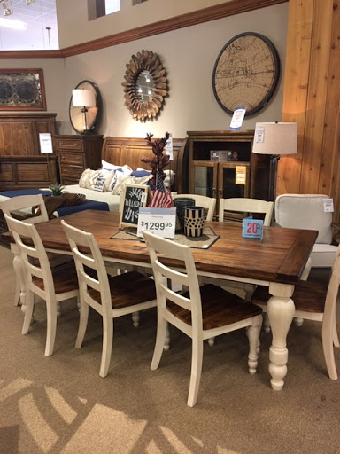 Furniture Store «Ashley HomeStore», reviews and photos, 1715 E Independence St, Springfield, MO 65804, USA