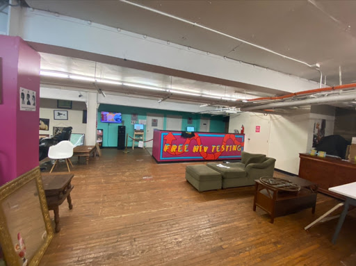 Thrift Store «Out of the Closet - Brooklyn», reviews and photos, 475 Atlantic Ave, Brooklyn, NY 11217, USA