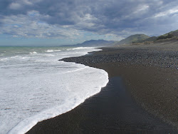 Black sand Beach'in fotoğrafı düz ve uzun ile birlikte