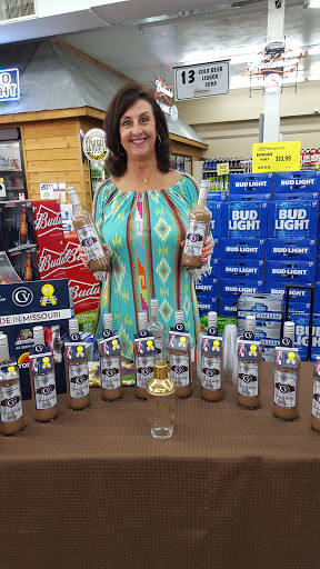 Supermarket «Midtowne Market», reviews and photos, 317 Hawthorn Ave, St Charles, MO 63301, USA