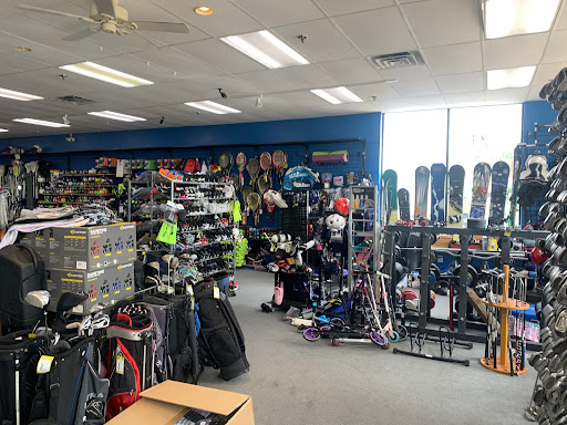 Sporting Goods Store «Play It Again Sports- Arnold, MO», reviews and photos, 223 Arnold Crossroads Center, Arnold, MO 63010, USA