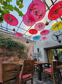 Atmosphère du Restaurant vietnamien La Baie d'Halong à Mèze - n°10