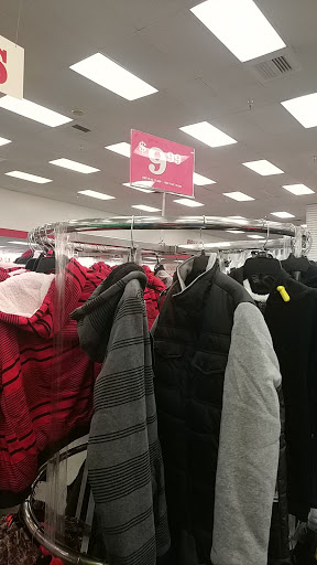 Discount Store «Fallas Paredes Discount Stores», reviews and photos, 1222 Shaver St, Pasadena, TX 77506, USA