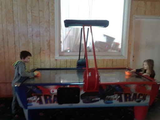 Bowling Alley «Cove Bowling Lanes», reviews and photos, 109 Stockbridge Rd, Great Barrington, MA 01230, USA