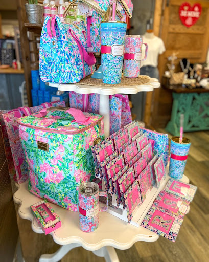 Tanning Salon «Modern Me Boutique & Tanning», reviews and photos, 414 Orange St, Auburndale, FL 33823, USA