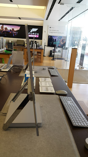 Electronics Store «Microsoft», reviews and photos, 10250 California Route 2 #1045, Los Angeles, CA 90067, USA