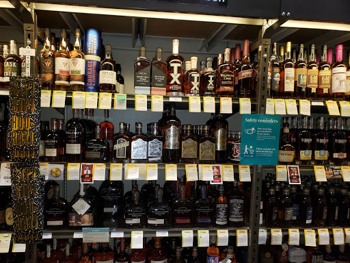 Wine Store «Total Wine & More», reviews and photos, 8280 S Tamiami Trail, Sarasota, FL 34238, USA