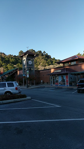 Shopping Mall «Crystal Springs Shopping Village», reviews and photos, 100 De Anza Blvd, San Mateo, CA 94402, USA