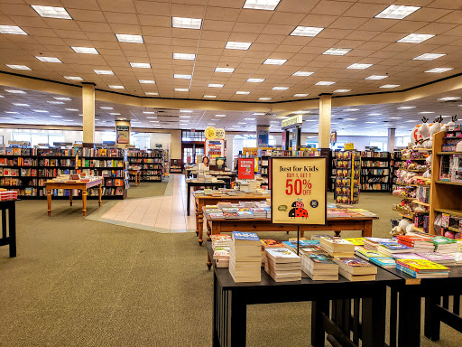 Book Store «Barnes & Noble», reviews and photos, 2720 Towne Dr, Beavercreek, OH 45431, USA
