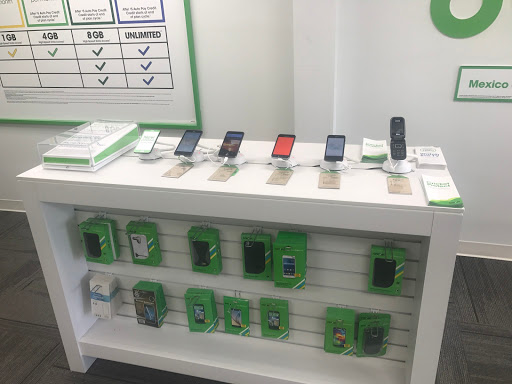 Cell Phone Store «Cricket Wireless Authorized Retailer», reviews and photos, 184 Merritts Rd b, Farmingdale, NY 11735, USA