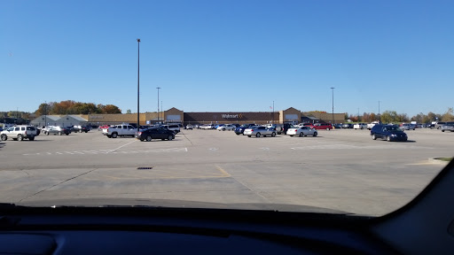 Department Store «Walmart Supercenter», reviews and photos, 6170 Saginaw Rd, Grand Blanc, MI 48439, USA
