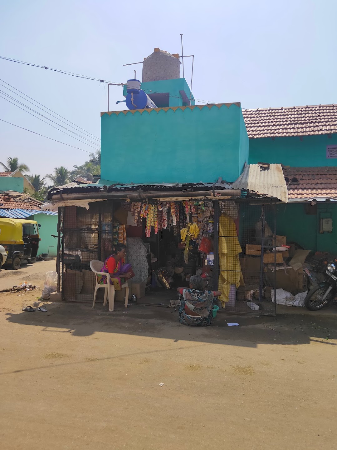 ಶ್ರೀ ತೆಳ್ಳೂರಮ್ಮ ಜನರಲ್ ಸ್ಟೋರ್