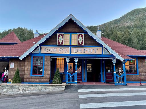 Tourist Attraction «The Broadmoor Pikes Peak Cog Railway», reviews and photos, 515 Ruxton Ave, Manitou Springs, CO 80829, USA