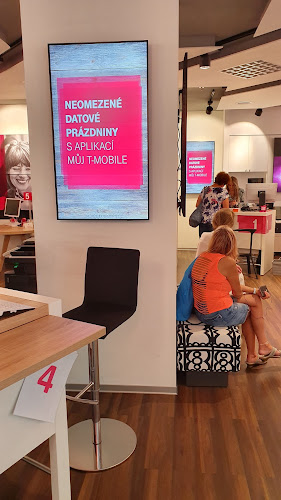 T-Mobile Značková prodejna - Prodejna mobilních telefonů