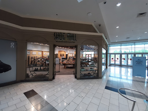 Shoe Store «Shoe Mill», reviews and photos, 9609 SW Washington Square Rd, Portland, OR 97223, USA