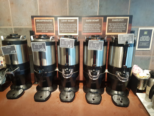 Shopping Mall «Diplomat Mall Shopping Center», reviews and photos, 1725 E Hallandale Beach Blvd, Hallandale Beach, FL 33009, USA