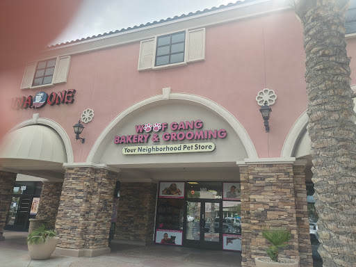 Pet Groomer «Woof Gang Bakery & Grooming Las Vegas», reviews and photos, 7080 N Durango Dr #140, Las Vegas, NV 89149, USA