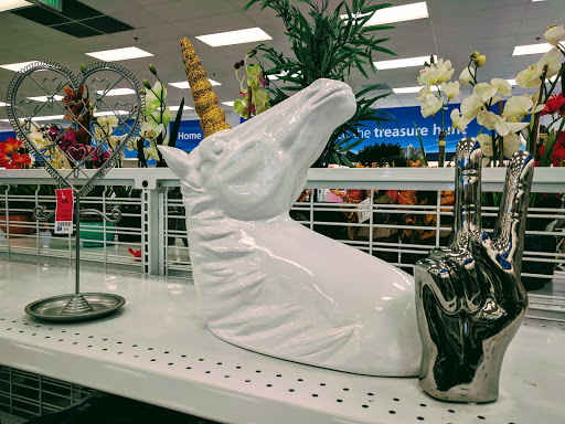 Clothing Store «Ross Dress for Less», reviews and photos, 6901 W Grand Ave, Gurnee, IL 60031, USA