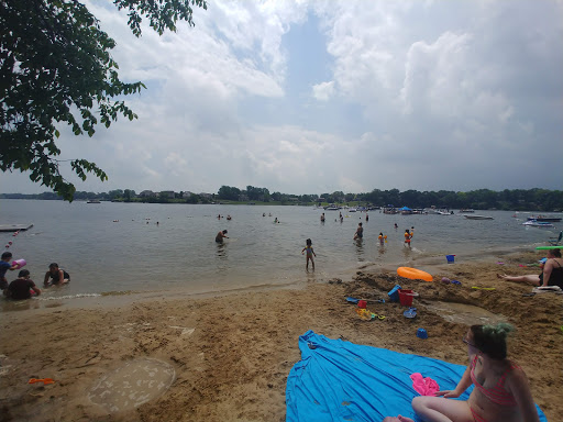 Park «Van Buren Park Beach», reviews and photos, 50901 S Interstate 94 Service Dr, Belleville, MI 48111, USA
