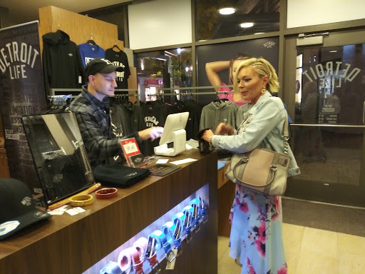 Shopping Mall «The Mall at Partridge Creek», reviews and photos, 17420 Hall Rd, Charter Twp of Clinton, MI 48038, USA