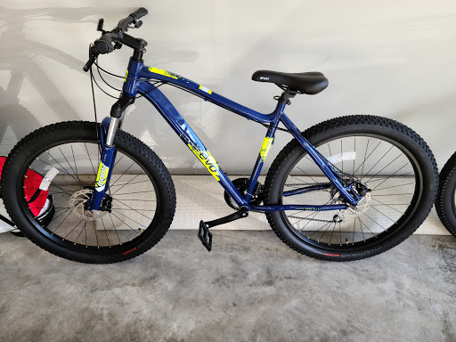 Bicycle Store «Bicycle Centres of Silver Lake», reviews and photos, 13027 Bothell Everett Hwy, Everett, WA 98208, USA