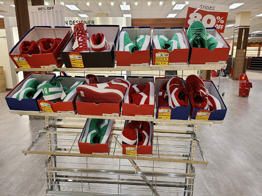 Department Store «Century 21 Department Store», reviews and photos, 61-35 Junction Blvd, Rego Park, NY 11374, USA