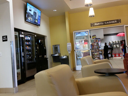 Toyota Dealer «Frank Toyota», reviews and photos