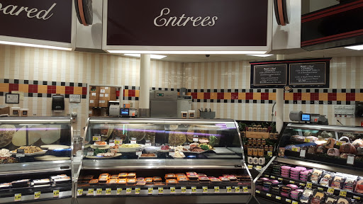 Grocery Store «Harris Teeter», reviews and photos, 2080 Kildaire Farm Rd, Cary, NC 27511, USA