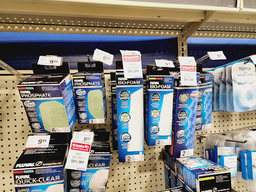 Pet Supply Store «PetSmart», reviews and photos, 5766 Lindero Canyon Rd, Westlake Village, CA 91362, USA