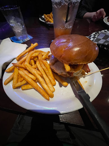 Sports Bar «Brass Rail Sports Bar, Restaurant & Pool Hall», reviews and photos, 4940 NE 81st St, Kansas City, MO 64119, USA