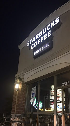 Coffee Shop «Starbucks», reviews and photos, 2517 W North Ave, Melrose Park, IL 60160, USA
