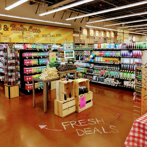 Grocery Store «Fresh Thyme Farmers Market- Apple Valley MN», reviews and photos, 14880 Florence Trail, Apple Valley, MN 55124, USA