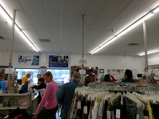 Thrift Store «Beechmont Goodwill Store», reviews and photos, 4051 Commercial Blvd, Cincinnati, OH 45245, USA