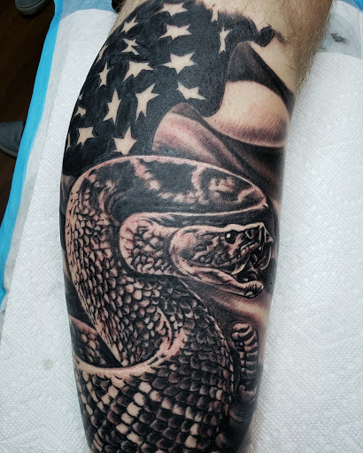 Tattoo Shop «GYPSY Soul», reviews and photos, 118 W Yosemite Ave, Manteca, CA 95337, USA